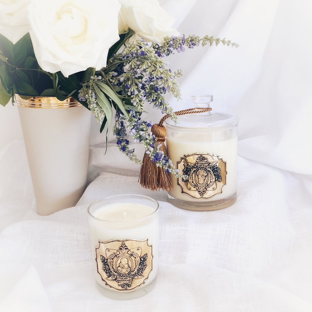 Lux Candle French Christmas 8.5 oz - French Address
