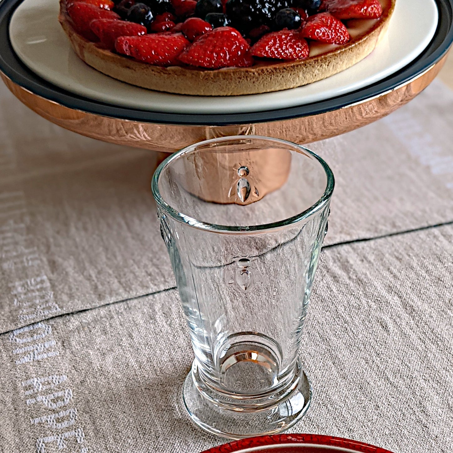 Bee drinking cups (x2) - French Address