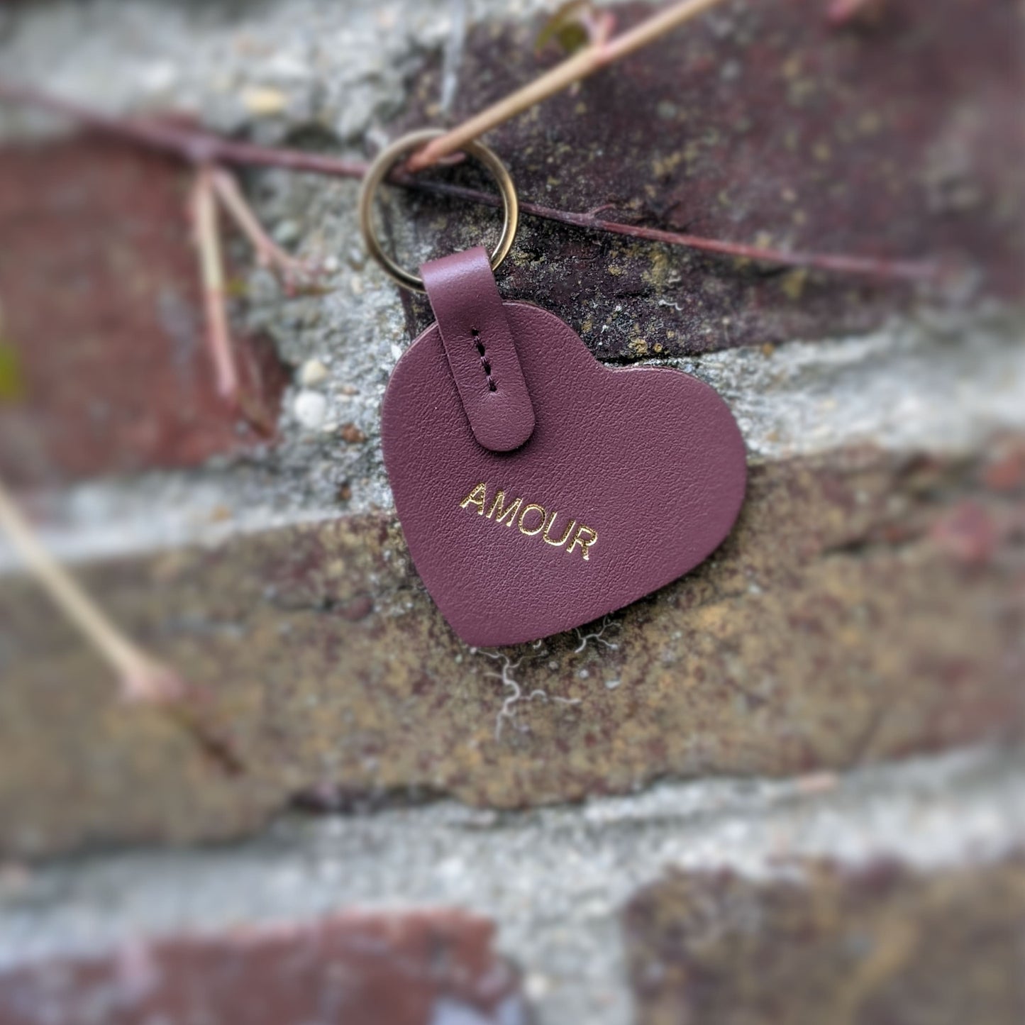 Leather keychain Love - nostalgia rose - French Address