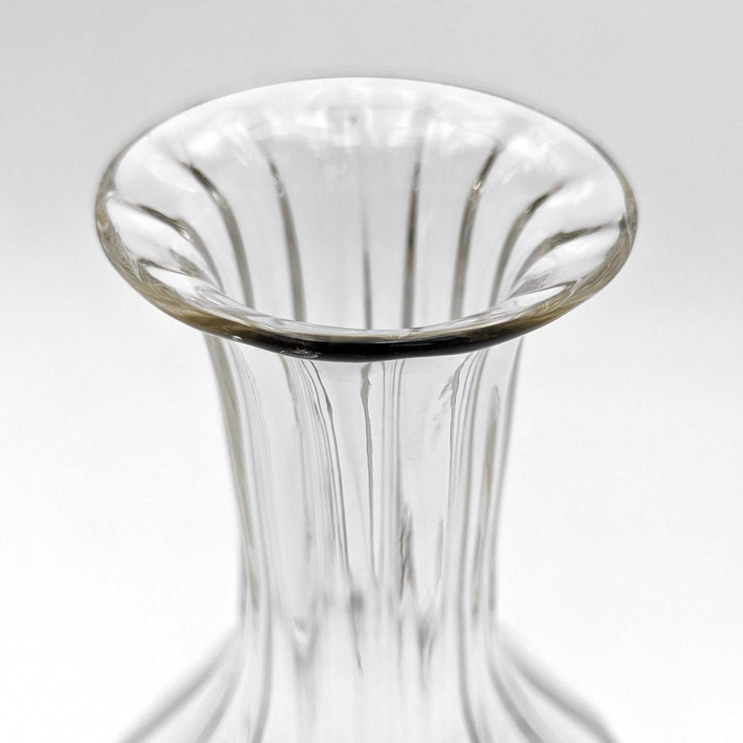 Blown glass vase - French Address