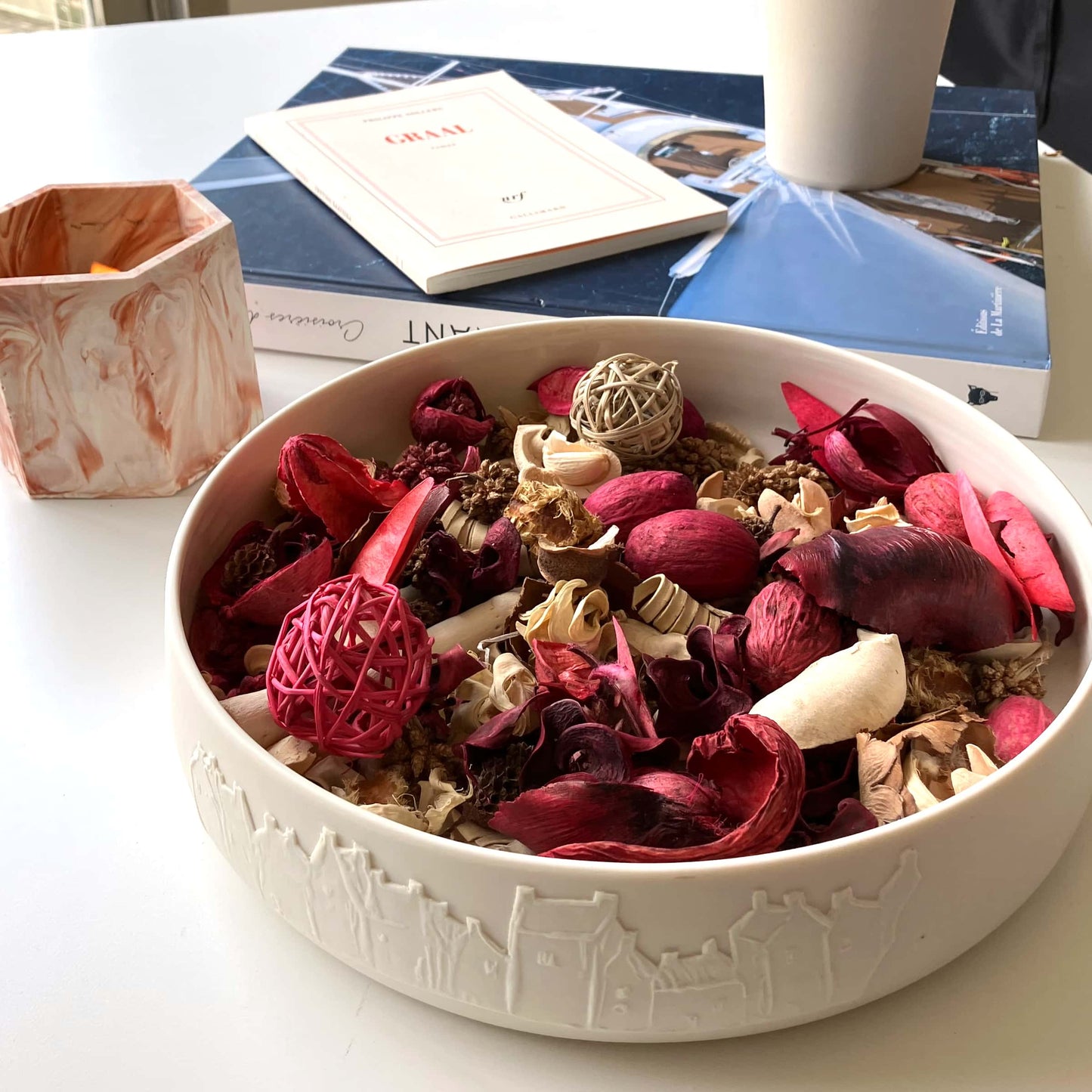 Porcelain bowl - French Address