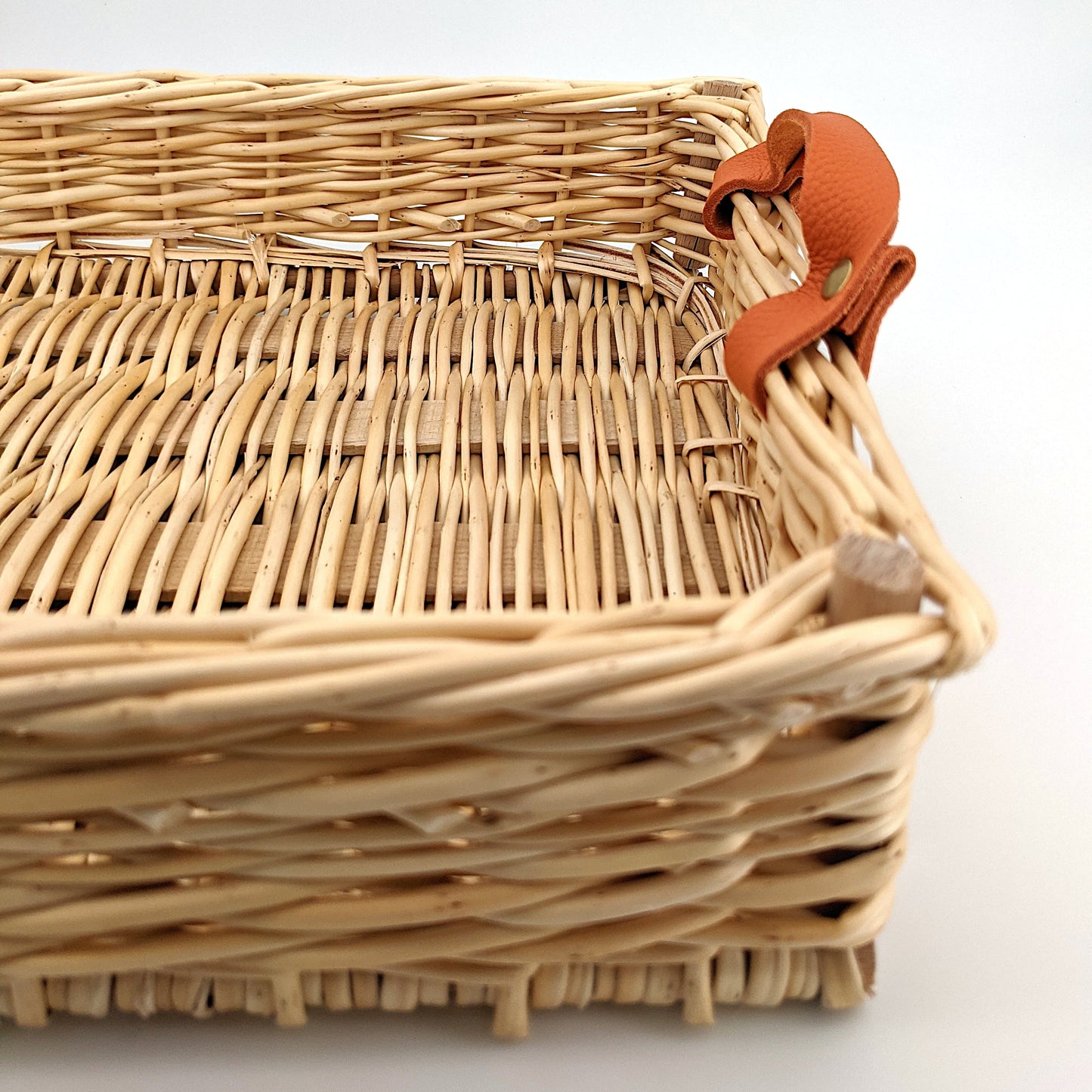 Wicker serving tray - French Address