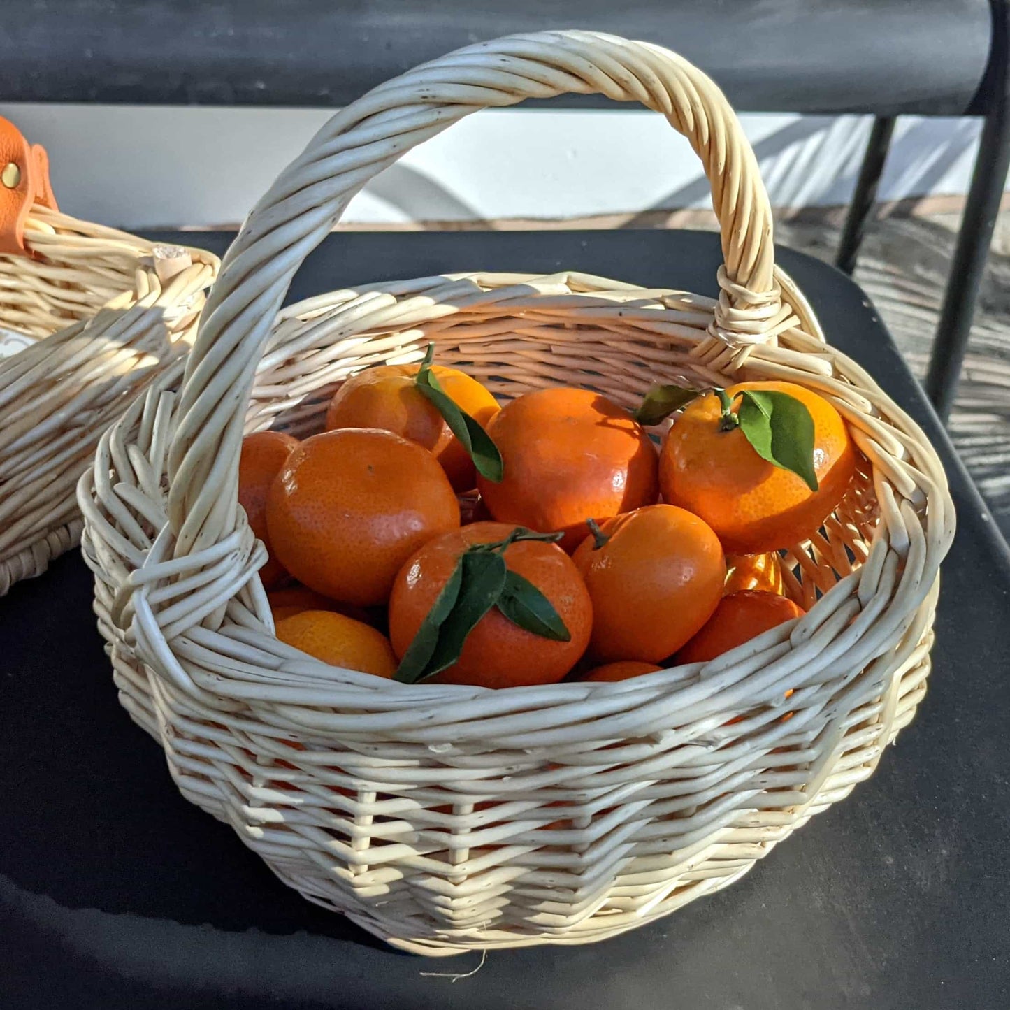 Small wicker basket - French Address
