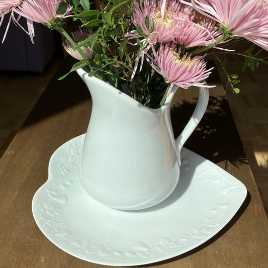 Vintage porcelain pitcher - French Address