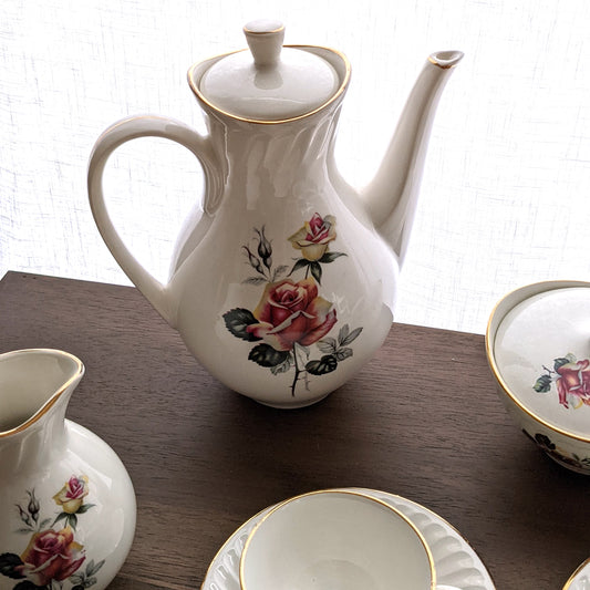 Vintage tea pot Rose - French Address
